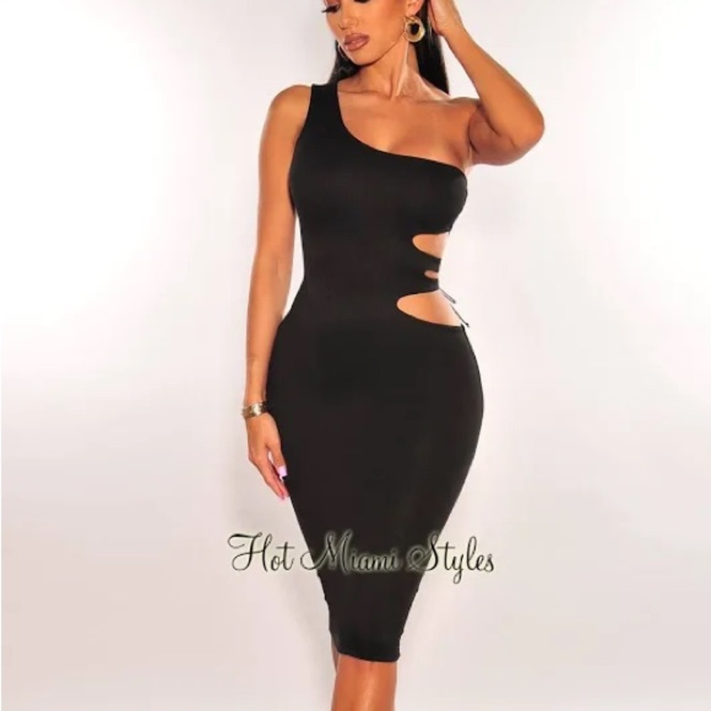 One Shoulder Cut Out Lace Up Midi Dress